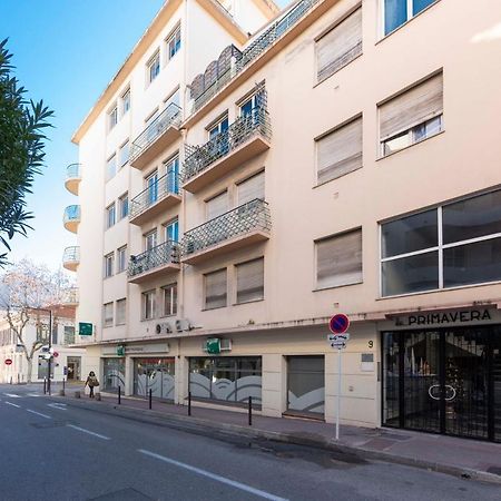 Bnb Renting bright design flat center of Antibes Eksteriør billede