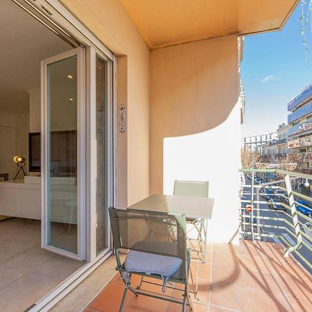 Bnb Renting bright design flat center of Antibes Eksteriør billede